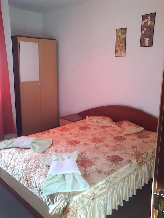 Ivet Guest House Obzor Zewnętrze zdjęcie